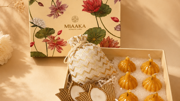Auspicious Glow Gift Set