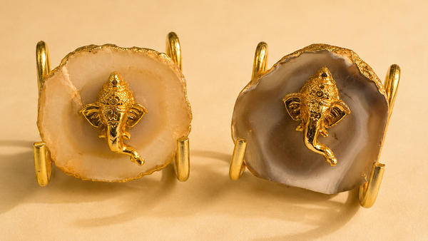 Divya Ganesha Agate Stand