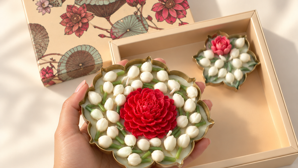 KATCHI KALI – MOGRA BLOOM CANDLE SET