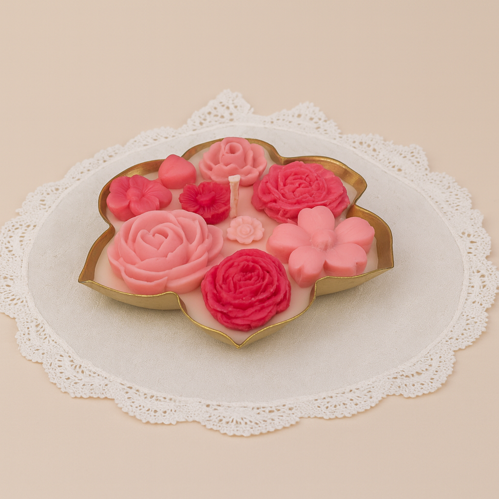 VELVET ROSE GIFT BOX - SET OF 2 ROYAL URLI CANDLE