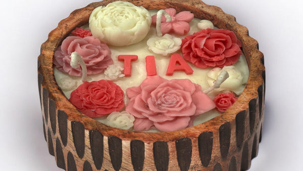 CUSTOMISED NAME VINTAGE ROOTS CANDLE - PINK COLOUR