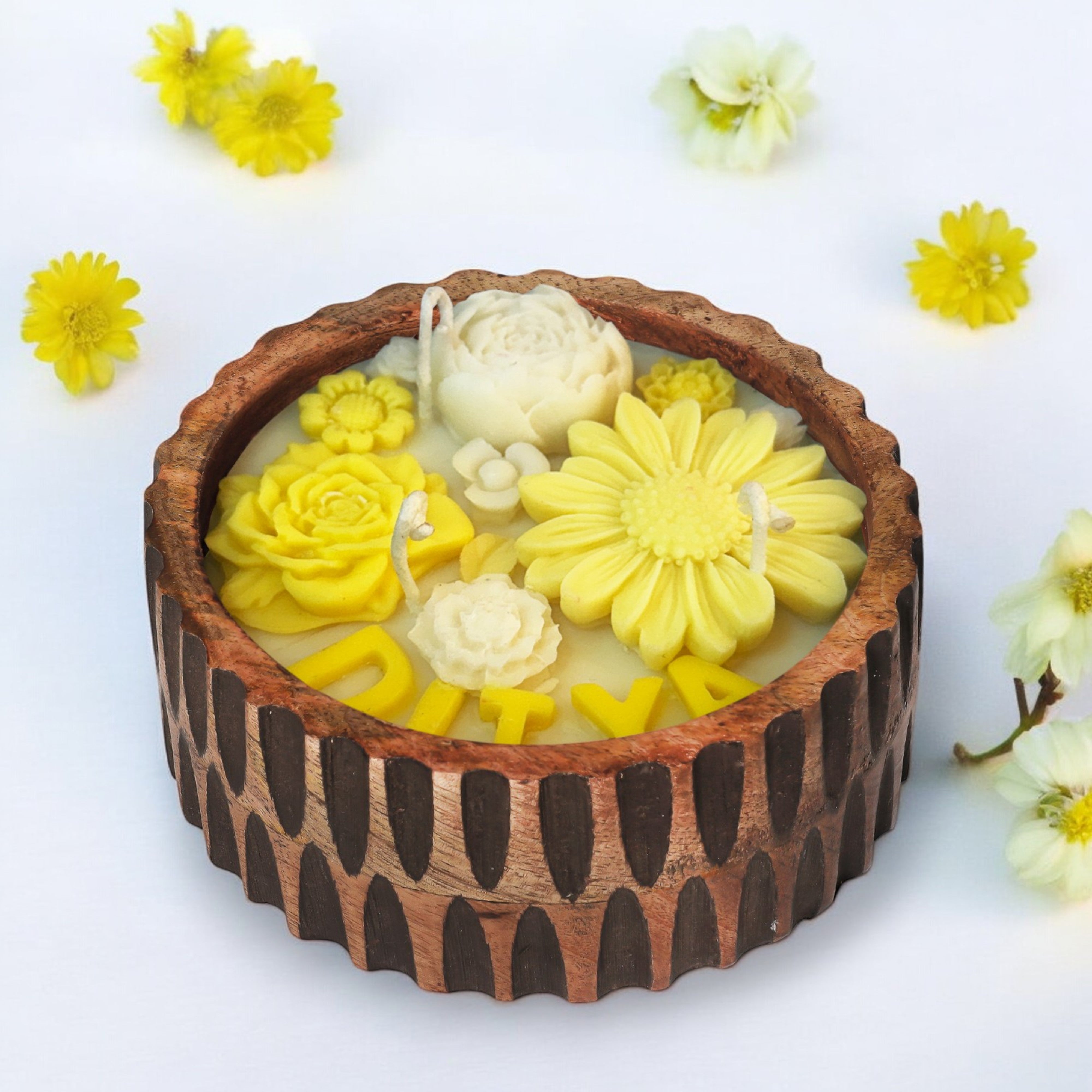 CUSTOMISED NAME VINTAGE ROOTS CANDLE - YELLOW COLOUR