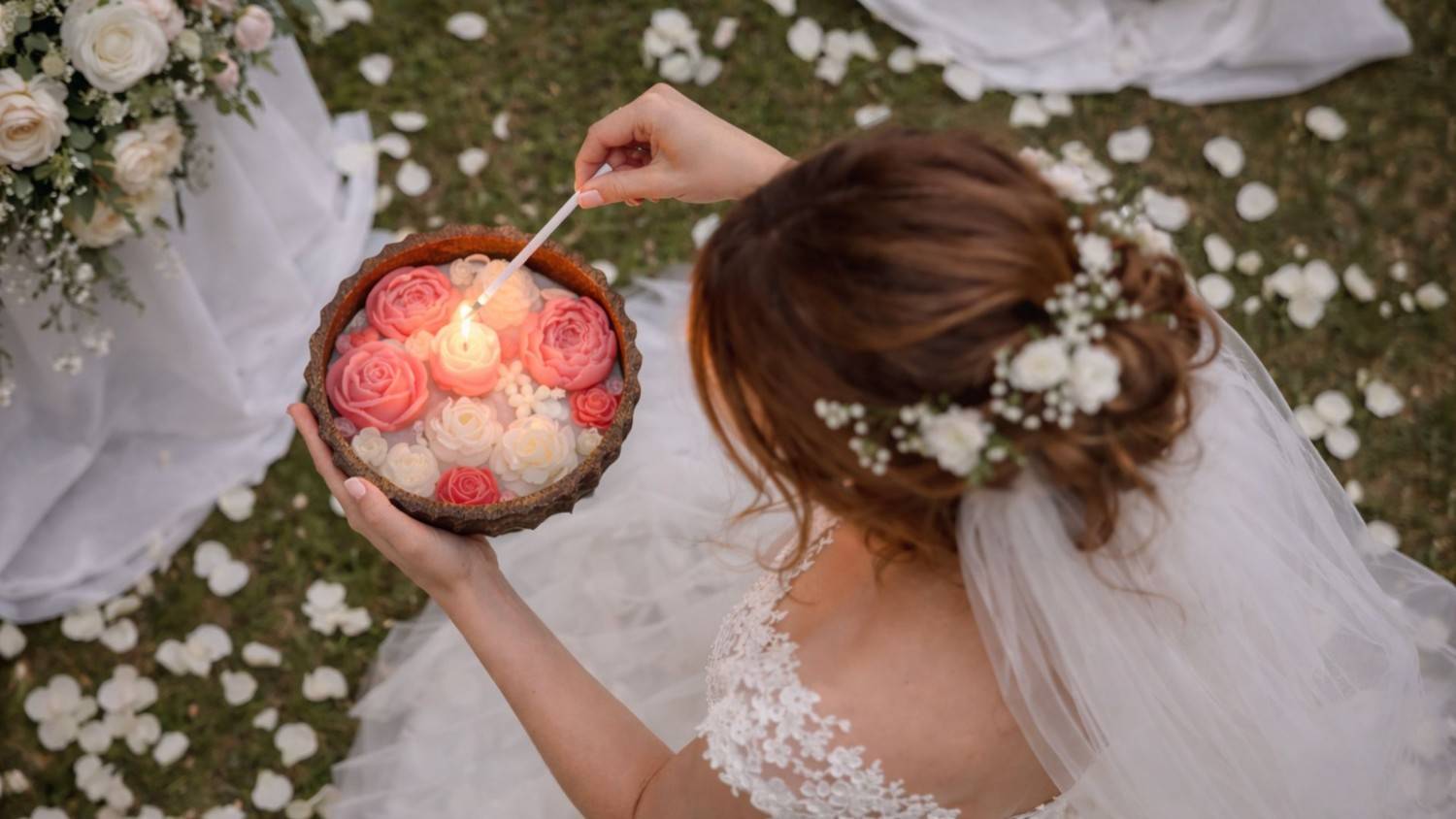 Floral, Woody, or Fresh Scents: Choosing the Right Wedding Fragrance