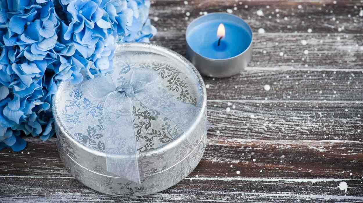 Why Scented Candles Are the Perfect Corporate Gift?