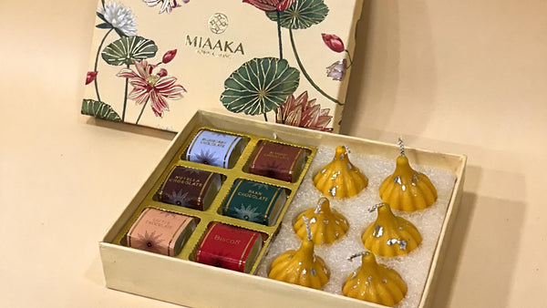 Chocolates & Light Gift Hamper