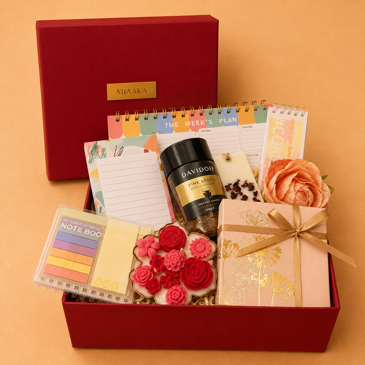 Her Happy Desk Hamper