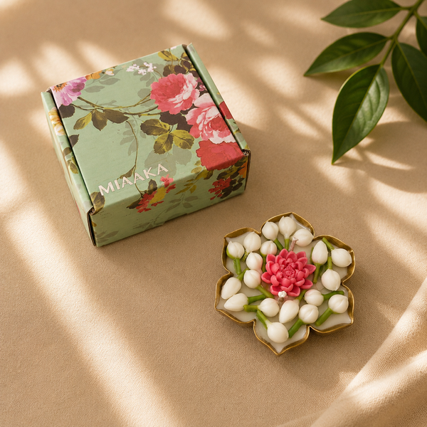 LOTUS & MOGRA GLOW CANDLE