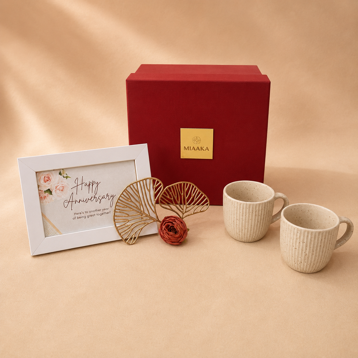 Two Cups, One Story Hamper