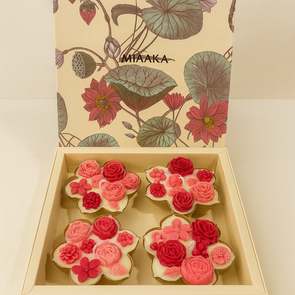 ROYAL URLI GIFT BOX - SET OF 4 RED CANDLE