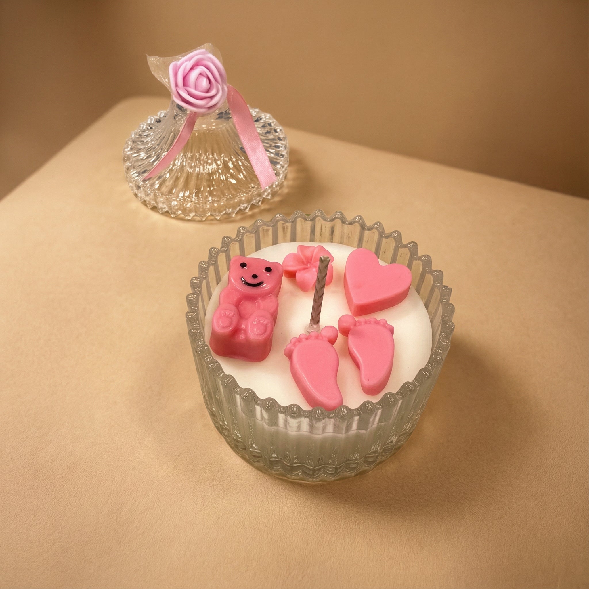 TINY TOES - IT'S A GIRL CANDLE