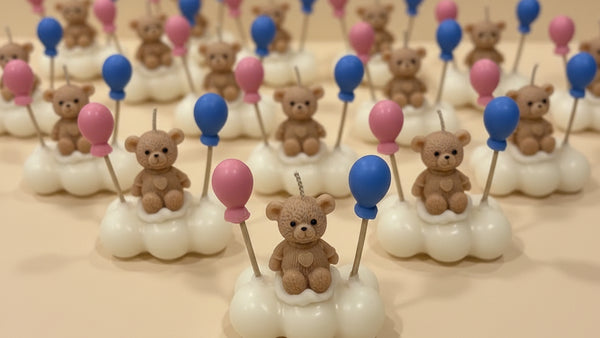 BABY CLOUD PINK OR BLUE CANDLE