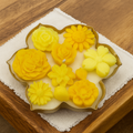 ROYAL URLI CANDLE - YELLOW