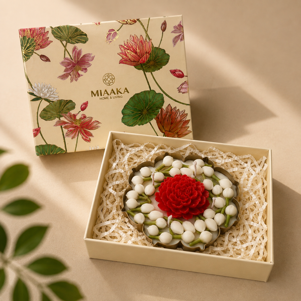 SCARLET PEONY MOGRA CANDLE