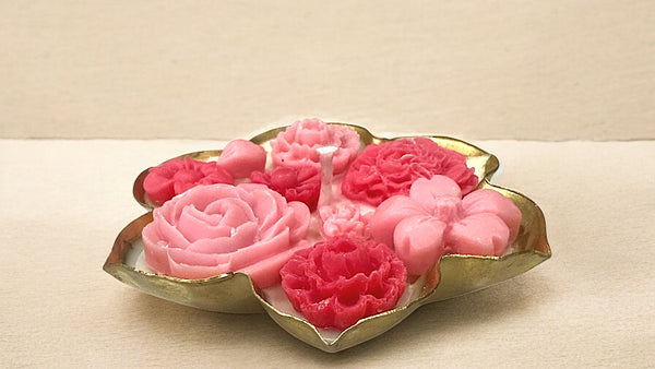 ROYAL URLI GIFT BOX - SET OF 4 RED CANDLE